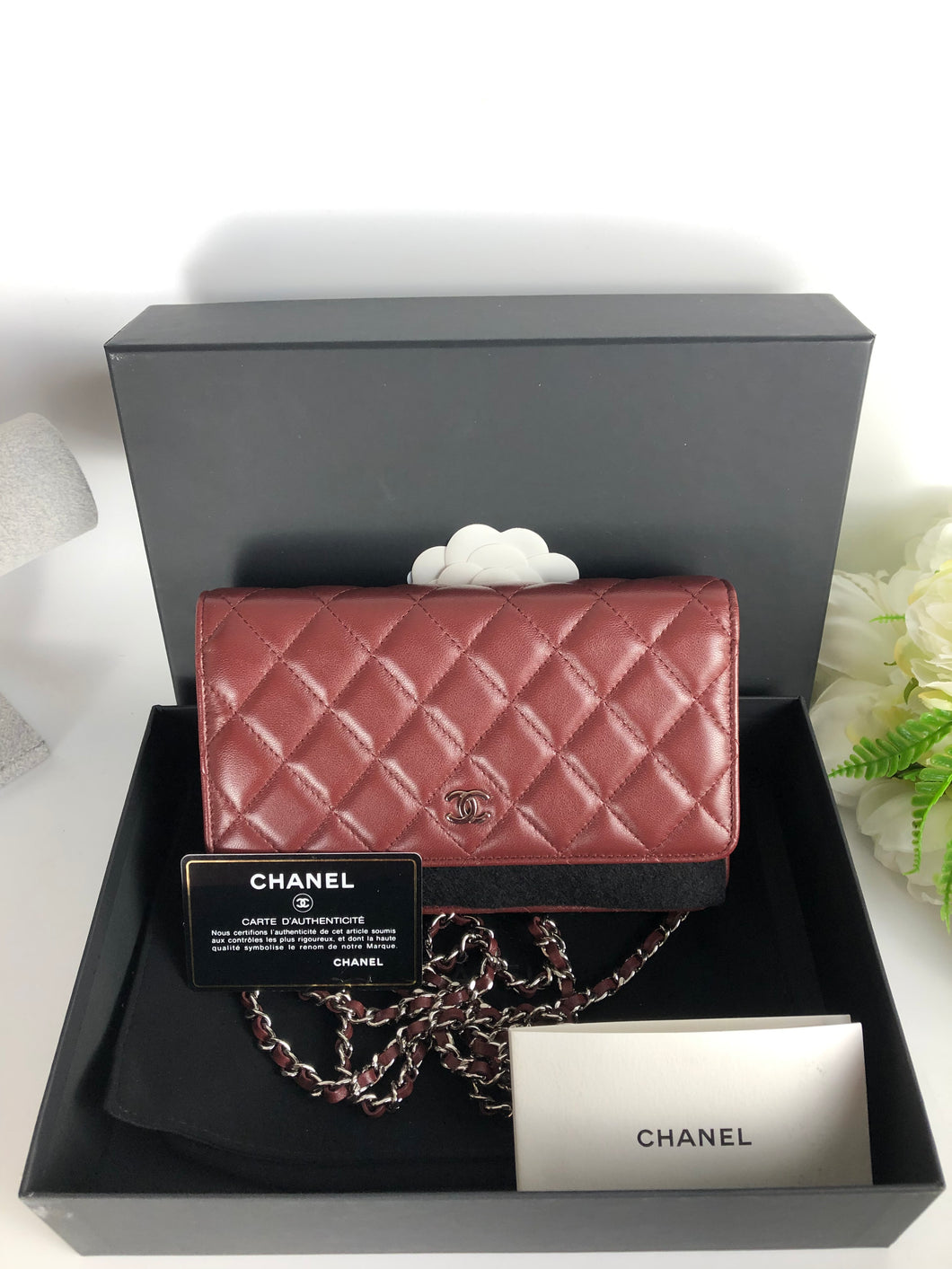 Chanel 28 series burgundy lambskin woc, wallet on chain