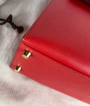 Load image into Gallery viewer, Hermes Kelly 28, rouge tomate gold hdw
