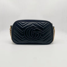 Load image into Gallery viewer, Gucci black Marmont camera bag, size small
