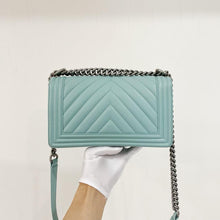 Load image into Gallery viewer, Chanel old medium Tiffany blue caviar chevron boy bag
