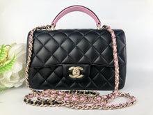 Load image into Gallery viewer, Chanel 23p black / pink two tone mini top handle, light gold hdw
