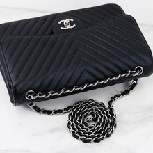 Load image into Gallery viewer, Chanel black caviar chevron jumbo, silver hdw
