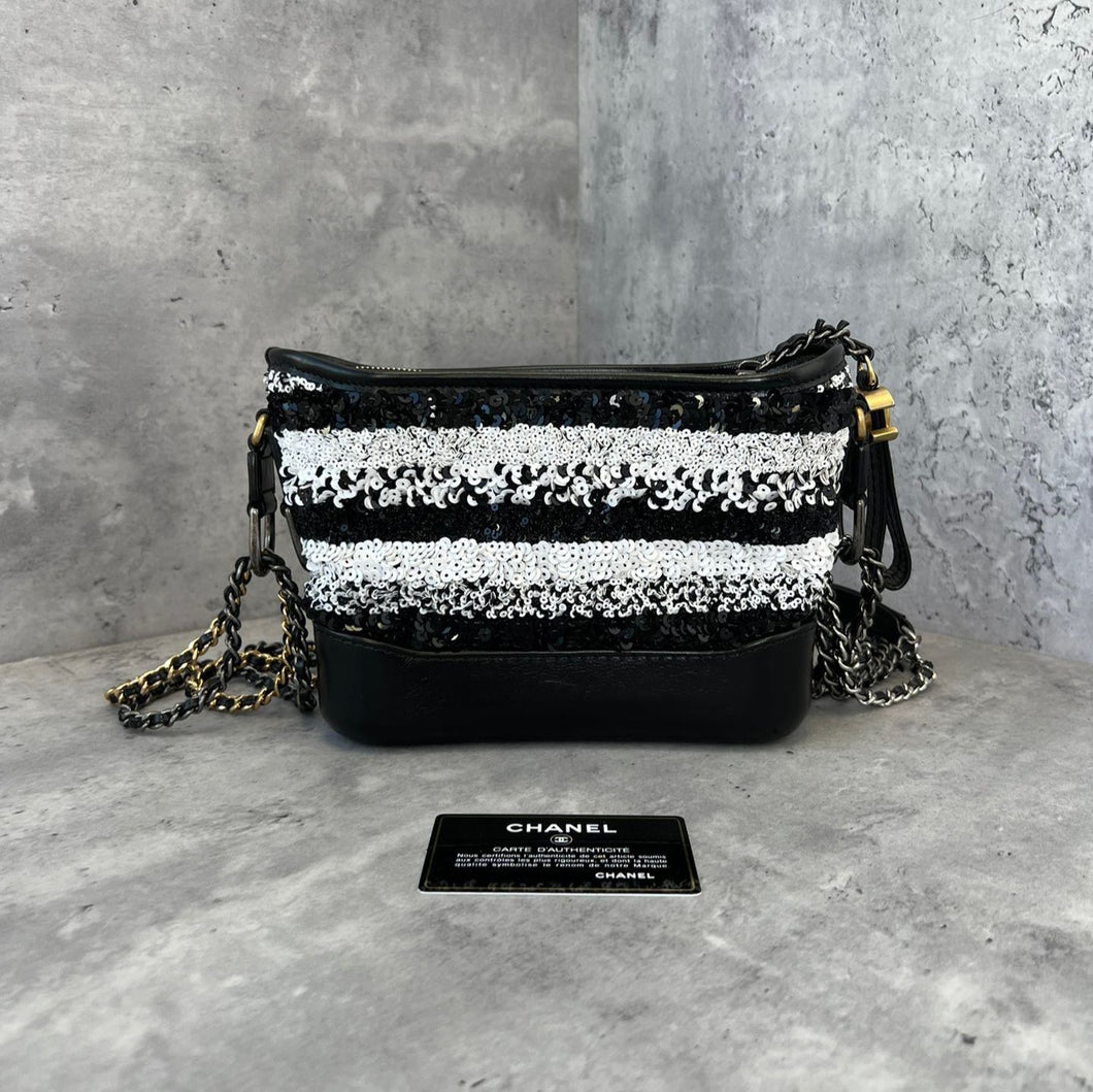 Chanel small sequin Gabrielle black/white, 26 series