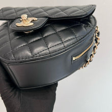 Load image into Gallery viewer, Chanel 22s black heart bag, gold hdw
