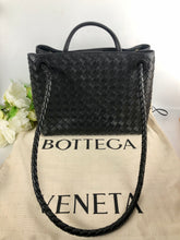 Load image into Gallery viewer, Bottega Veneta Andiamo medium black and gold hdw
