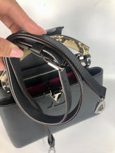 Load image into Gallery viewer, Louis Vuitton 2023 black capucines BB in taurillon leather with gold hardware and snakeskin handle
