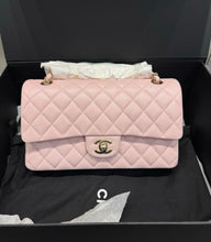 Load image into Gallery viewer, Chanel 22s pink medium caviar with light gold hardware
