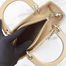 Load image into Gallery viewer, Lady Dior beige medium lambskin, gold hdw
