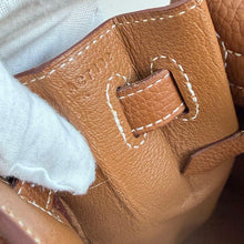 Load image into Gallery viewer, Hermes Kelly 32 Togo leather, gold x gold hdw, stamp A 2017
