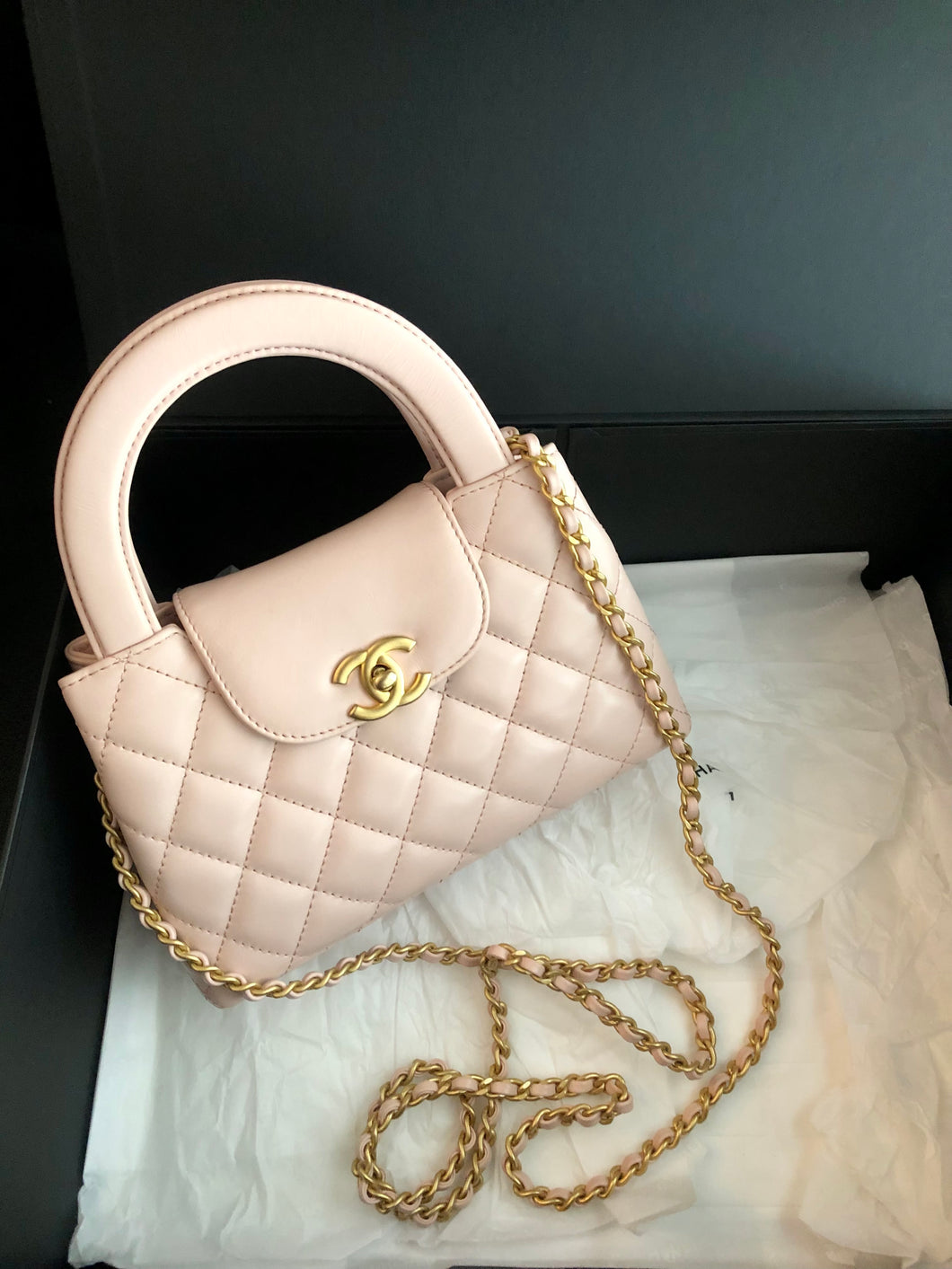 Chanel Light pink calfskin Kelly (larger size) with aged gold hdw