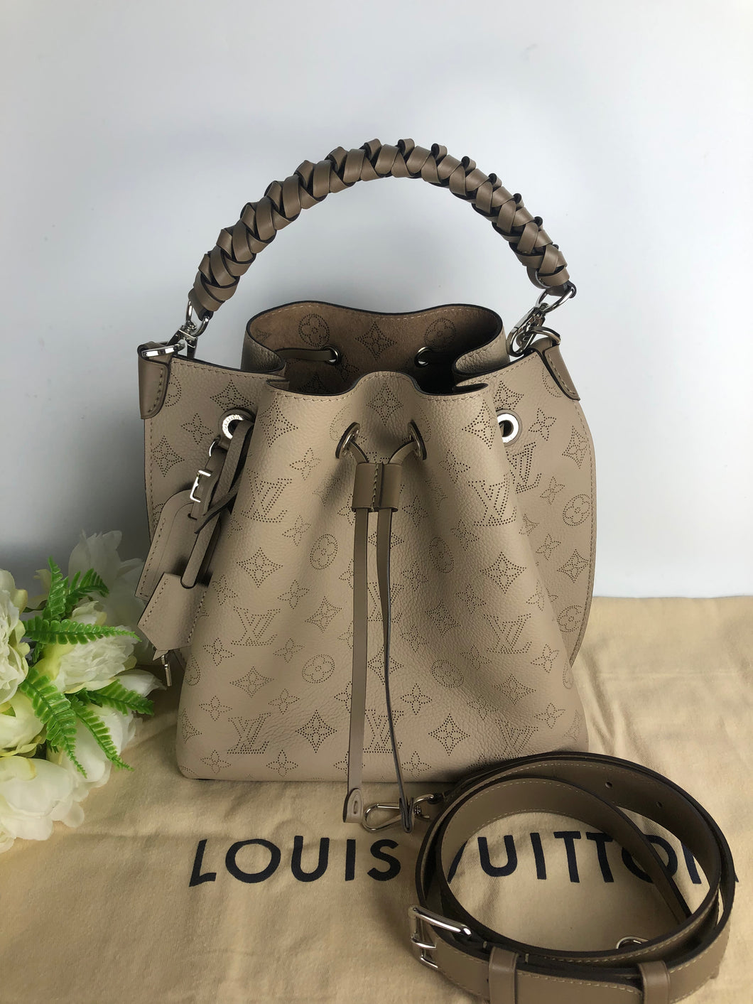 Louis Vuitton Muria Mahina Galet gray