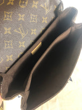 Load image into Gallery viewer, Louis Vuitton Pochette Metis in monogram
