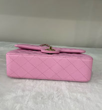 Load image into Gallery viewer, Chanel pink small caviar classic flap, gold hdw.
