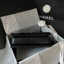 Load image into Gallery viewer, Chanel black small trendy, rose gold hdw
