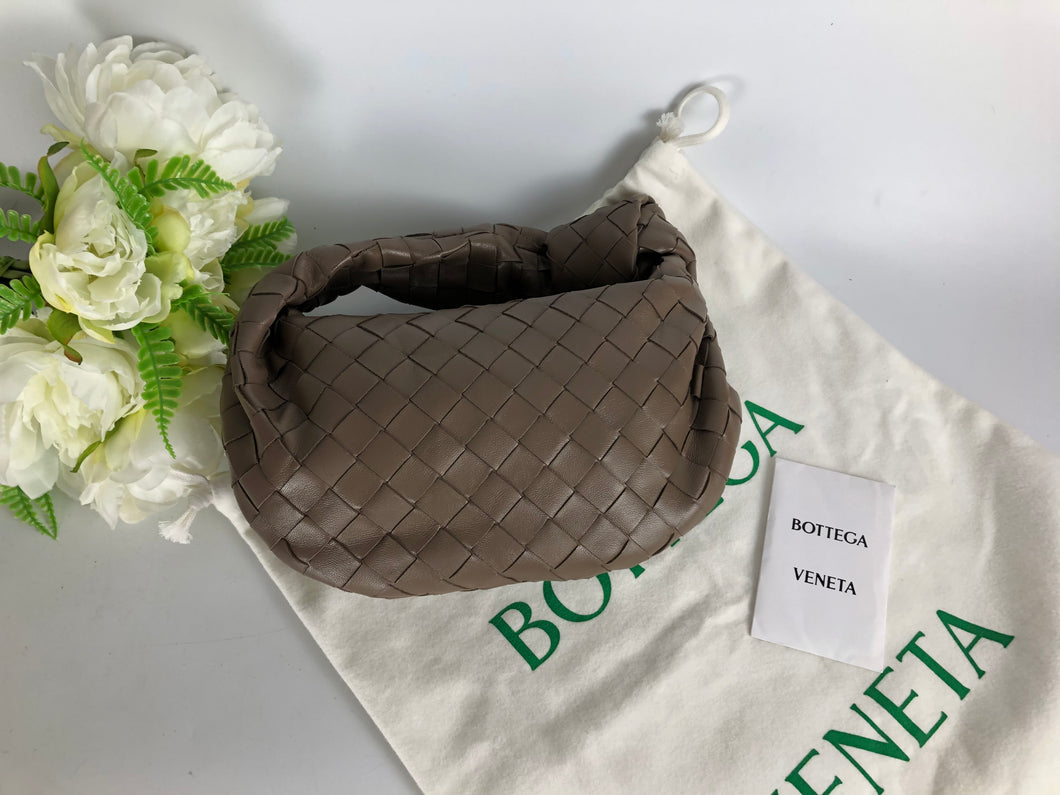 Bottega Venetta mini Jodie in taupe grey