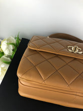 Load image into Gallery viewer, Chanel caramel trendy, gold hdw
