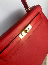 Load image into Gallery viewer, Hermes Kelly 28, rouge tomate gold hdw
