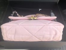 Load image into Gallery viewer, Chanel 19 light pink small, 22p pink
