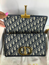 Load image into Gallery viewer, Dior 30 Montaigne chain bag, with gold hdw
