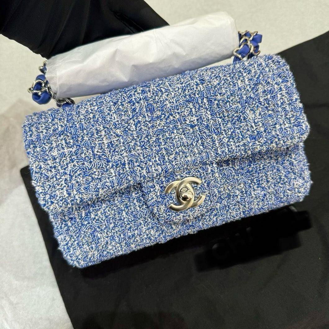 Chanel blue tweed mini, silver hdw chip