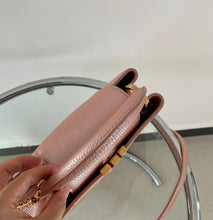 Load image into Gallery viewer, Louis Vuitton capucines BB pearl pink Taurillon leather
