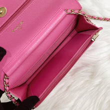 Load image into Gallery viewer, Chanel Barbie pink caviar woc, chip
