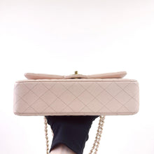 Load image into Gallery viewer, Chanel 22c light beige caviar medium classic flap, light gold hdw
