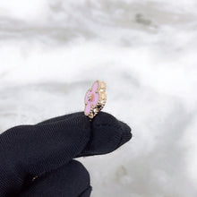 Load image into Gallery viewer, Van Cleef &amp; Arpels VCA pink holiday 2015 pendant
