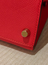 Load image into Gallery viewer, Hermes Sac Kelly II Sellier 28, Rouge Tomate, veau Epsom, gold hdw
