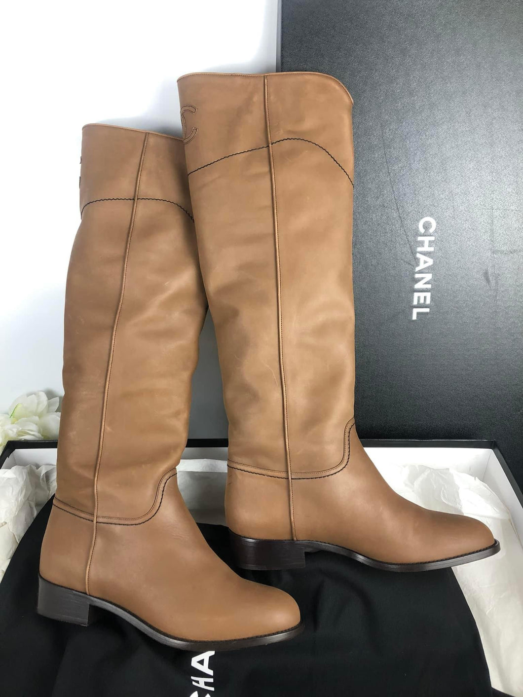 Chanel brown leather riding boots size 41.5