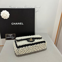 Load image into Gallery viewer, Chanel 19s mini pearl rectangular flap
