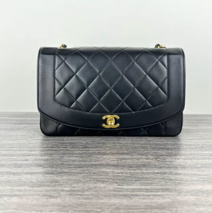 Chanel black medium lambskin Diana bag, 24k gold hdw