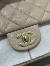 Load image into Gallery viewer, Chanel 21c light pink caviar small classic flap, light gold hdw
