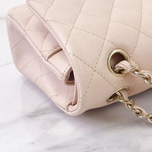 Load image into Gallery viewer, Chanel 22c light beige caviar medium classic flap, light gold hdw
