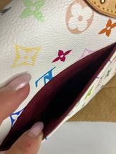 Load image into Gallery viewer, Louis Vuitton murakami marilyn bag
