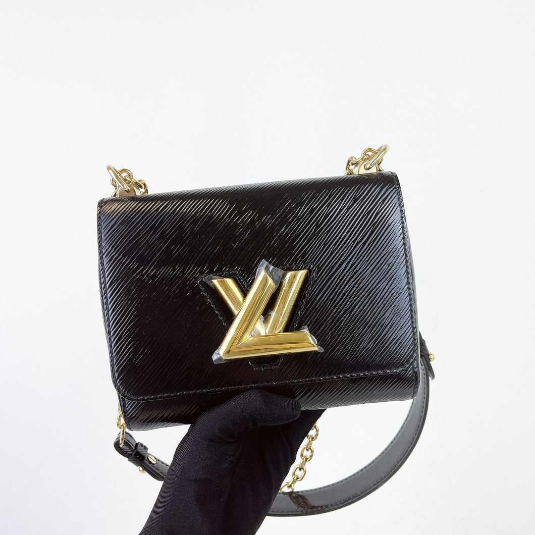 Louis Vuitton black twist pm, gold hdw