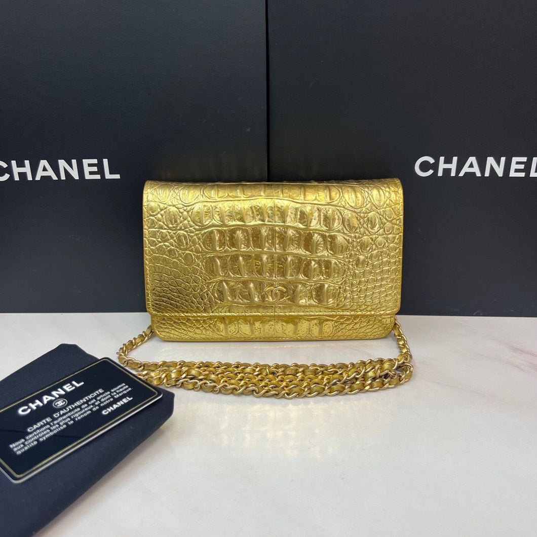 Chanel gold croc woc (wallet on chain) Egyptian collection