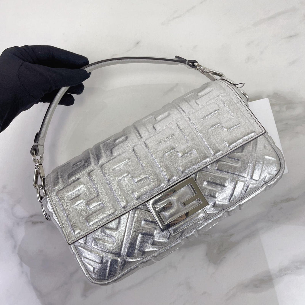 Fendi medium baguette silver with strap