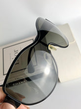 Load image into Gallery viewer, Prada sunglasses with case
