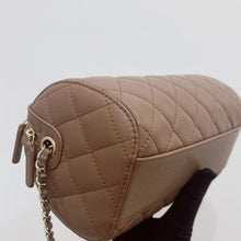 Load image into Gallery viewer, Chanel boston bag 25p brown caviar, microchip
