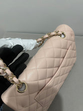 Load image into Gallery viewer, Chanel 21c light pink caviar small classic flap, light gold hdw
