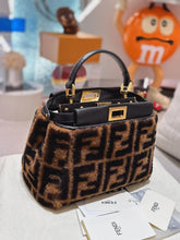 Load image into Gallery viewer, Fendi peekaboo mini fur
