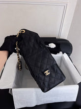 Load image into Gallery viewer, Chanel black grained calfskin hobo medium 25s
