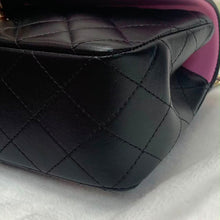 Load image into Gallery viewer, Chanel 23p black/pink two tone mini lambskin with gold hardware

