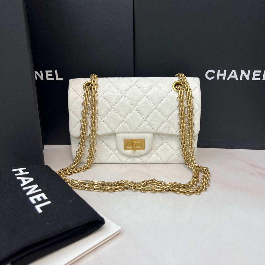 Chanel reissue 224 mini white with gold hdw