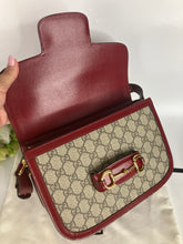 Load image into Gallery viewer, Gucci leather horsebit 1955 Crossbody/shoulder bag in burgundy
