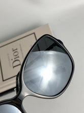 Load image into Gallery viewer, Chanel black chain link sunglasses
