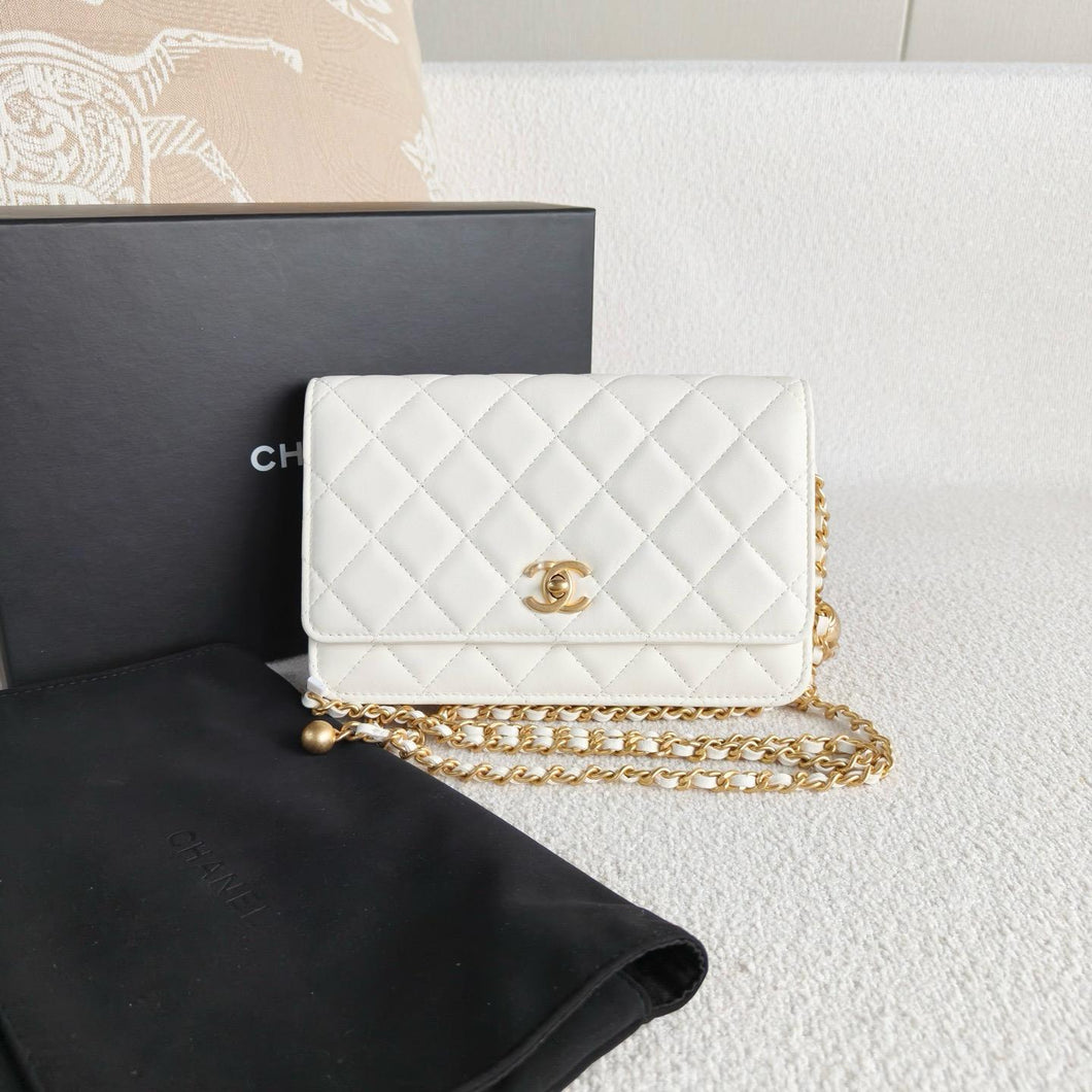 Chanel wallet on chain woc white with gold hdw