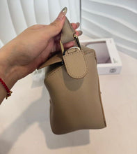 Load image into Gallery viewer, Loewe small puzzle bag, sand, gold hdw
