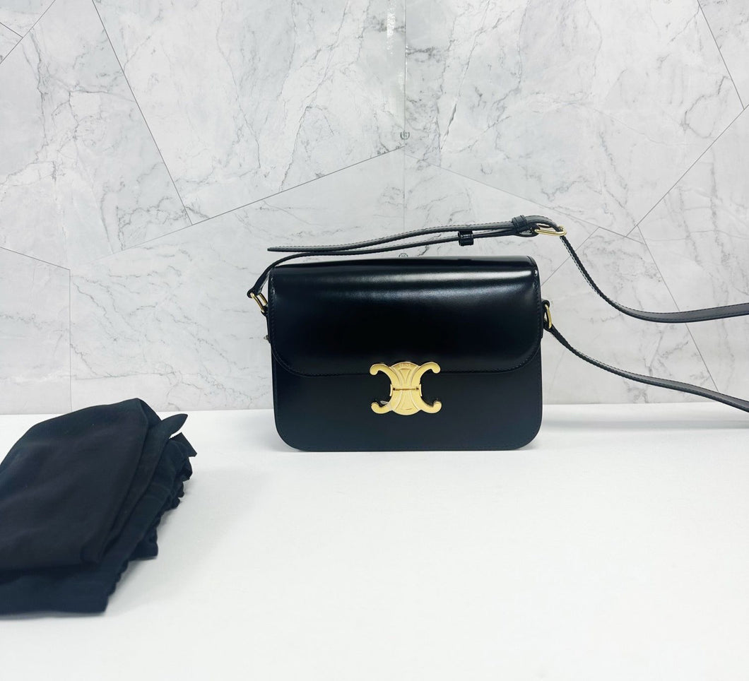 Celine black medium triomphe classique with gold hdw in calfskin